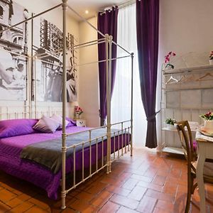 Vacanze Romane Rooms